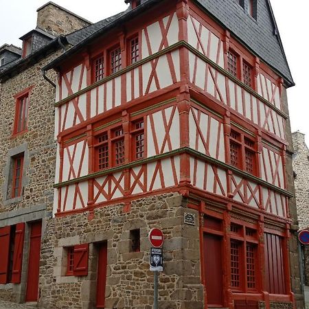 Hostel Du Lapin Blanc Saint-Brieuc Kültér fotó
